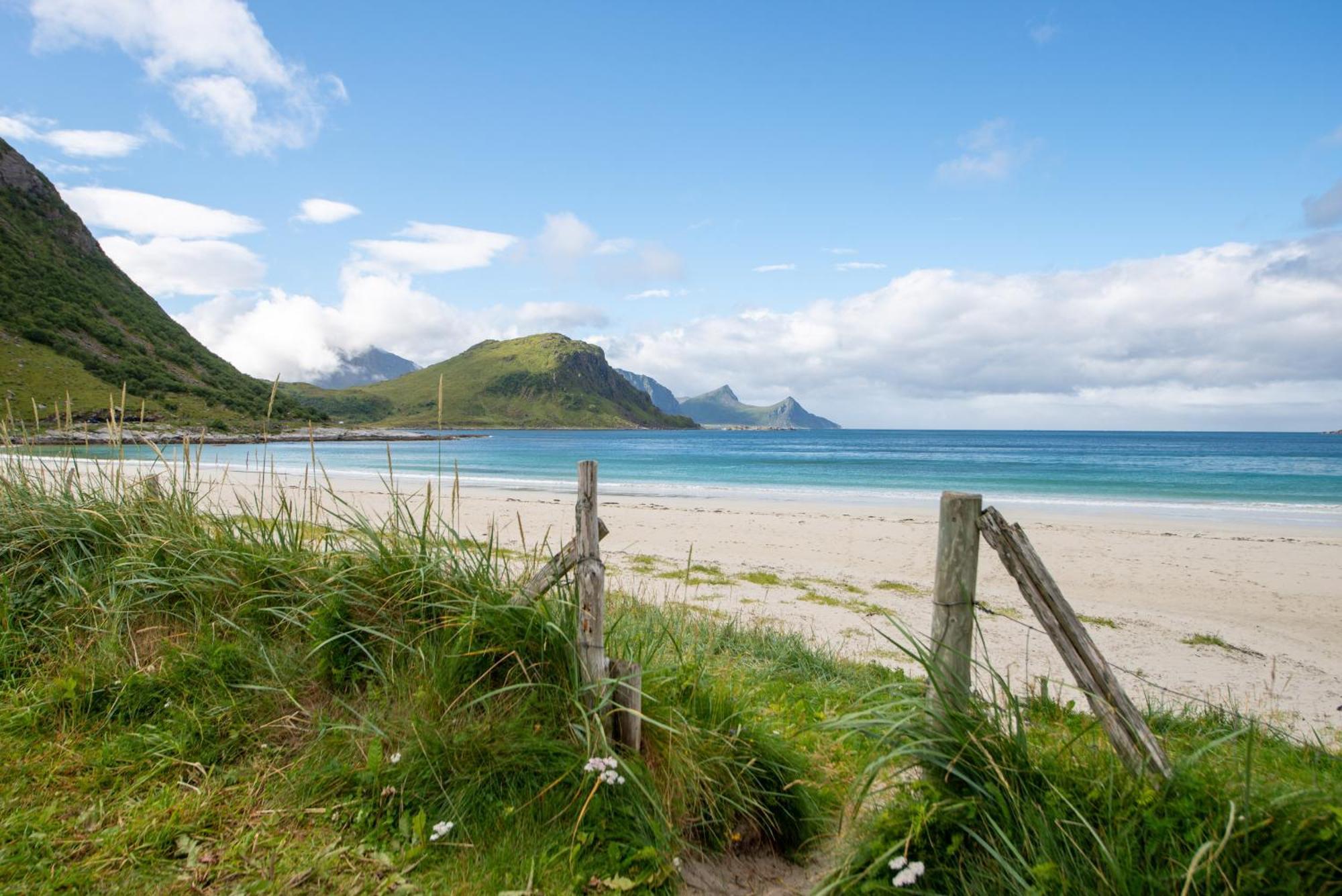 Haukland Beach Panorama Offersoya ภายนอก รูปภาพ